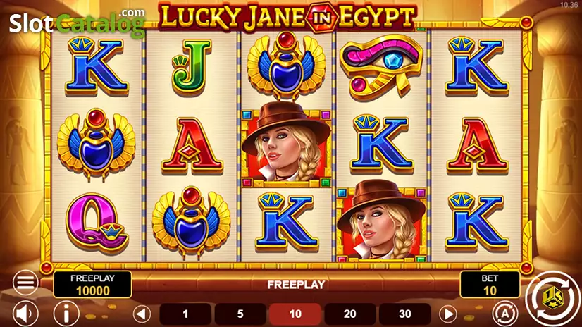 Lucky-Jane-in-Egypt