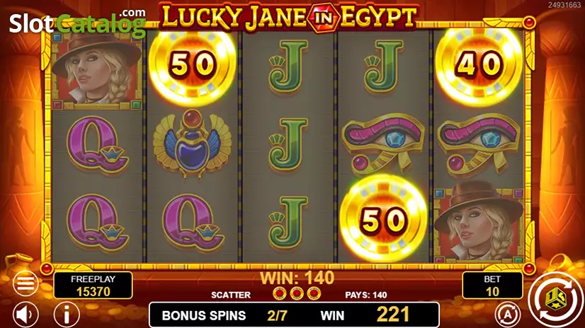 Lucky-Jane-in-Egypt