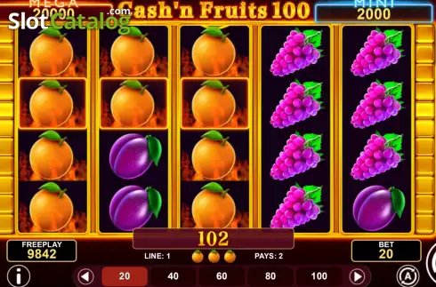 Écran4. Cash'n Fruits 100 Hold & Win Machine à sous