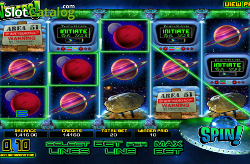 Reels. Invaders slot