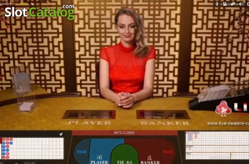 Game Screen. Baccarat Controlled Squeeze slot