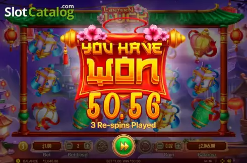 Total Win in Respins Screen. Lantern Luck slot