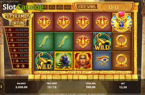 text3. 9 Pyramids of Fortune slot