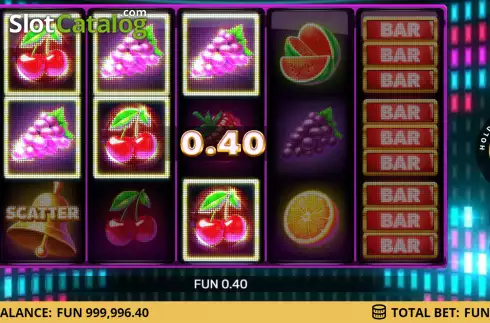 Win screen. Party Fruits slot