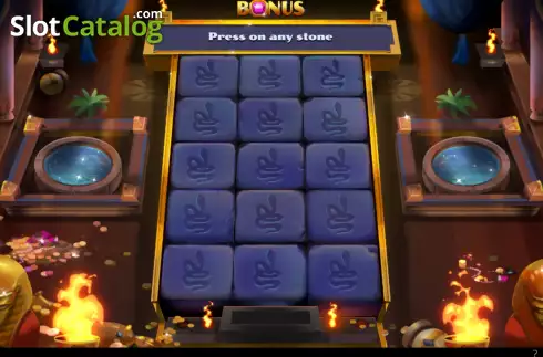 Bonus Game screen 2. Fortunes of Cleopatra slot