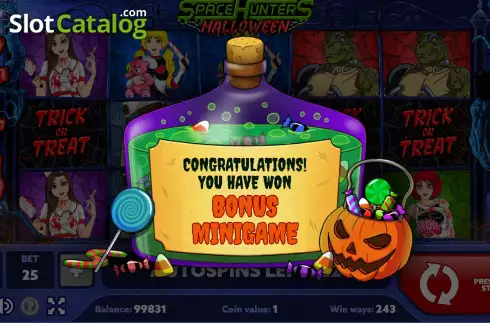 Bonus Game screen. Space Hunters Halloween slot