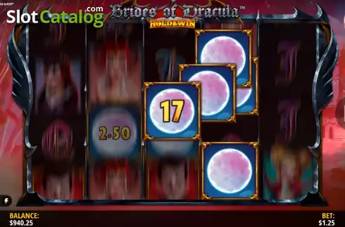 Captura de tela8. Brides of Dracula Hold and Win slot